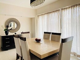 Apartments with Shared Pool and BBQ