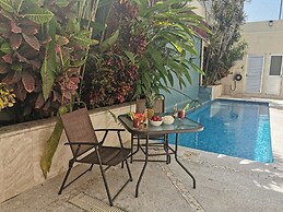 Apartments with Shared Pool and BBQ