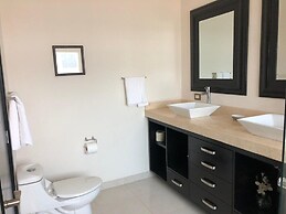 Apartments with Shared Pool and BBQ