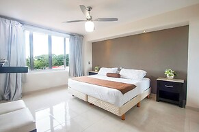 Apartments with Shared Pool and BBQ