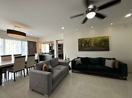 Apartments with Shared Pool and BBQ