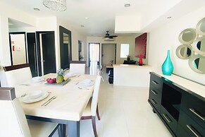 Apartments with Shared Pool and BBQ