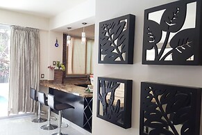 Apartments with Shared Pool and BBQ