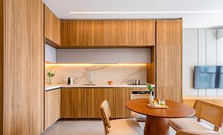 JFL prédio completo com café da manha