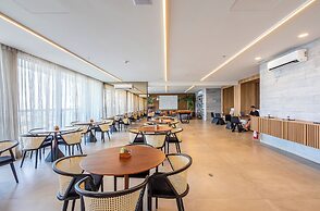 JFL prédio completo com café da manha