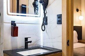 Suites Monterrey by Escajal Suites