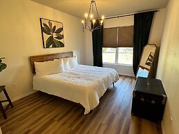 Upgraded! Quiet Southern Dunes Condo