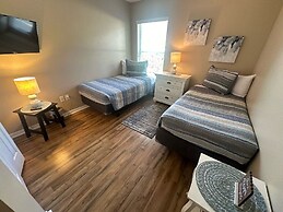 Beautiful Golf Course Views - Southern Dunes Villa