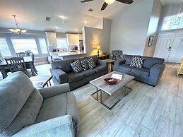 Fully Remodeled Golf View Villa, Southern Dunes