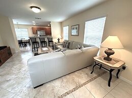 Stunning Villa With Golf Course Views