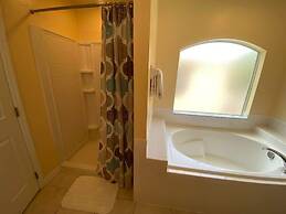 Stunning Villa With Golf Course Views