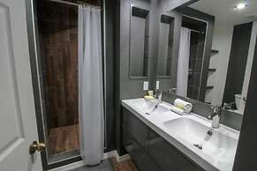 South Facing Villa - Modern Finishes