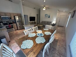 Golf Front Villa With Upgrades!