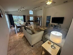 Golf Front Villa With Upgrades!