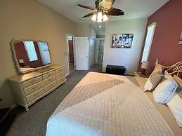 Golf Course Views, Large Pool Deck Villa in Southern Dunes