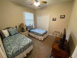 Golf Course Views, Large Pool Deck Villa in Southern Dunes