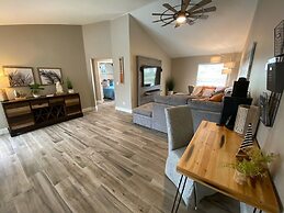 Fully Updated Pool Villa, Southern Dunes