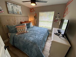 Fully Updated Pool Villa, Southern Dunes