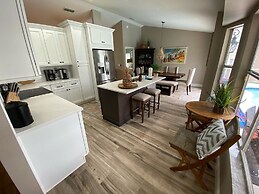 Fully Updated Pool Villa, Southern Dunes