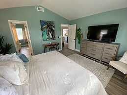 Fully Updated Pool Villa, Southern Dunes