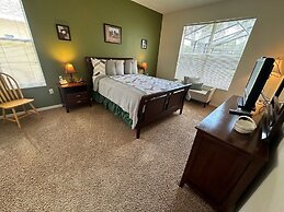 South Facing Pool Home - Room for the Whole Family!