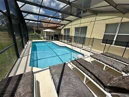 South Facing Pool Home - Room for the Whole Family!