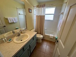 South Facing Pool Home - Room for the Whole Family!