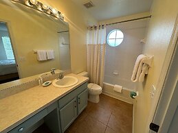 South Facing Pool Home - Room for the Whole Family!