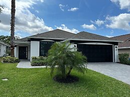 Fully Updated Holiday Villa, Southern Dunes, South Facing Pool