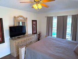 Golf Course Views, Southern Dunes Villa