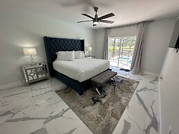 Beautifully Remodeled Home - Southen Dunes Golf Course Views