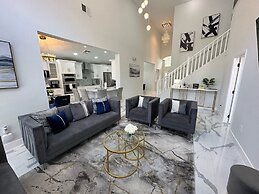 Beautifully Remodeled Home - Southen Dunes Golf Course Views