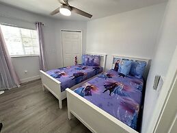 Modern, Fully Updated Southern Dunes Home - Golf Course Views