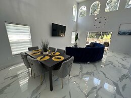 Modern, Fully Updated Southern Dunes Home - Golf Course Views