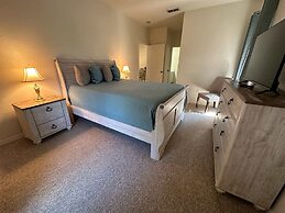 Second Floor 2-bedroom Condo in Southern Dunes