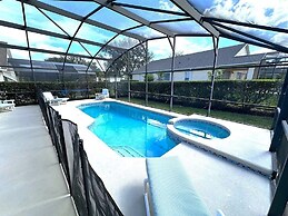 3067bal South Facing Pool & Spa - Free Pool Heat Special!!