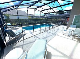 3067bal South Facing Pool & Spa - Free Pool Heat Special!!