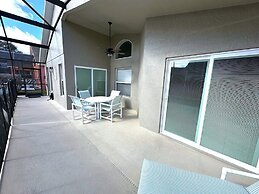 3067bal South Facing Pool & Spa - Free Pool Heat Special!!