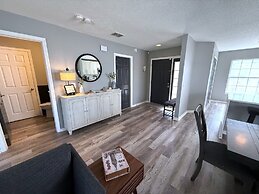 Updated Southern Dunes Pool Home