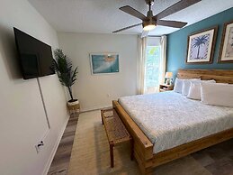 Updated Southern Dunes Pool Home