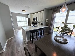 Updated Southern Dunes Pool Home