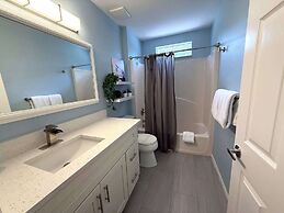 Updated Southern Dunes Pool Home