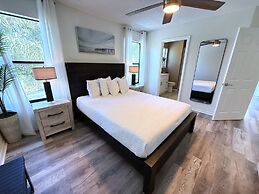 Updated Southern Dunes Pool Home