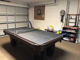 Southern Dunes Holiday Home, Private Pool Area