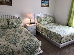 Southern Dunes Holiday Home, Private Pool Area