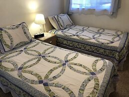 Southern Dunes Holiday Home, Private Pool Area