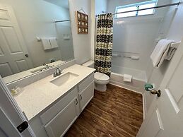 Beautiful Villa Near Disney, Private Pool