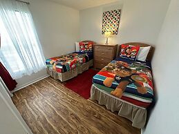 Beautiful Villa Near Disney, Private Pool