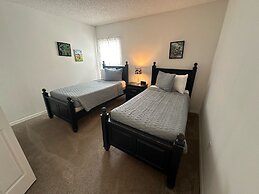 Beautiful 3 Bedroom Pool Villa in Southern Dunes