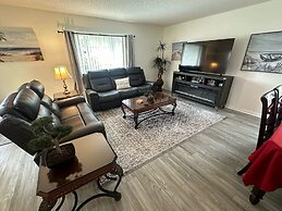 Beautiful 3 Bedroom Pool Villa in Southern Dunes